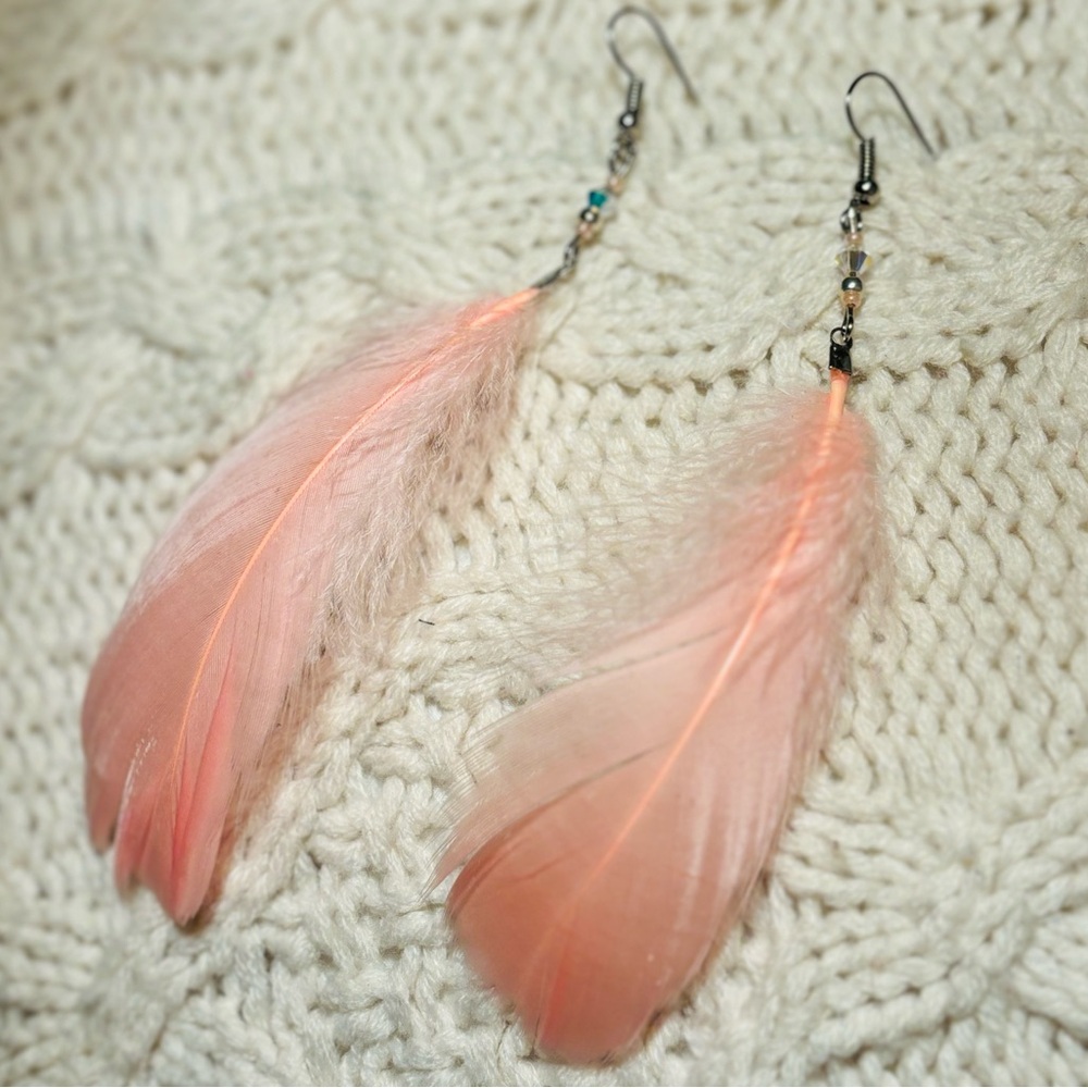 🪶 Peachy-Pink Boho Feather Festival Earrings | OOAK Handcrafted With Love 🍑 - Picture 3 of 13